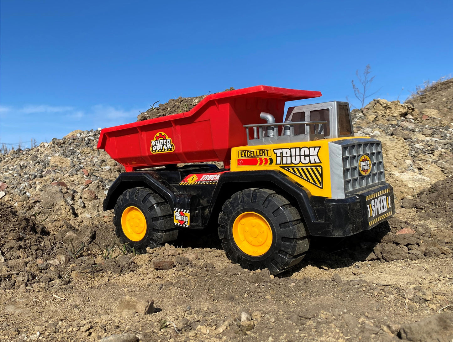 Big Dump Truck, Red and Yellow 16 inch Offroad Dump Truck